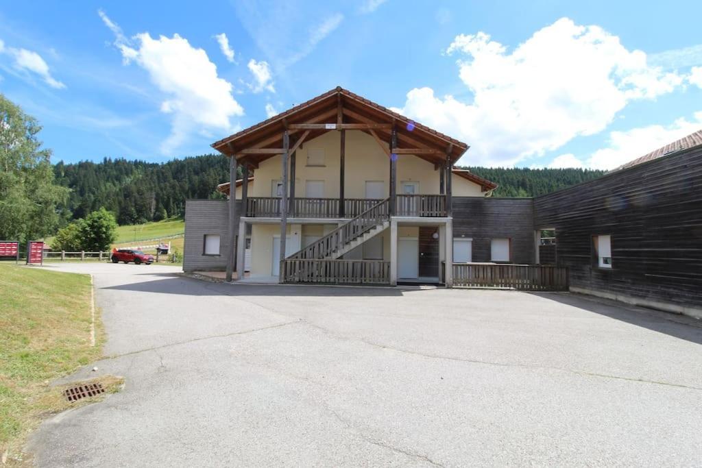 Le Petit Bonhomme De Neige Apartman Gérardmer Kültér fotó